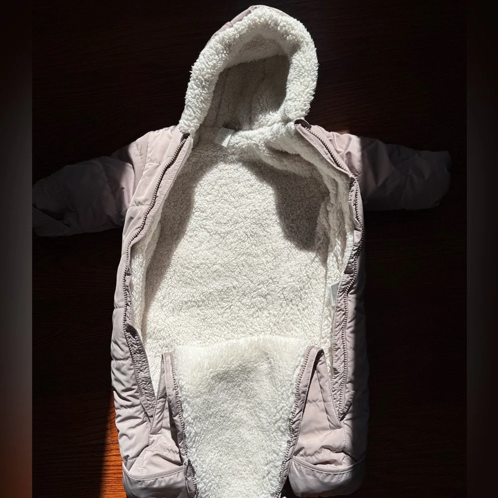 H&M PADDED BABY BUNTING / Size 6 m